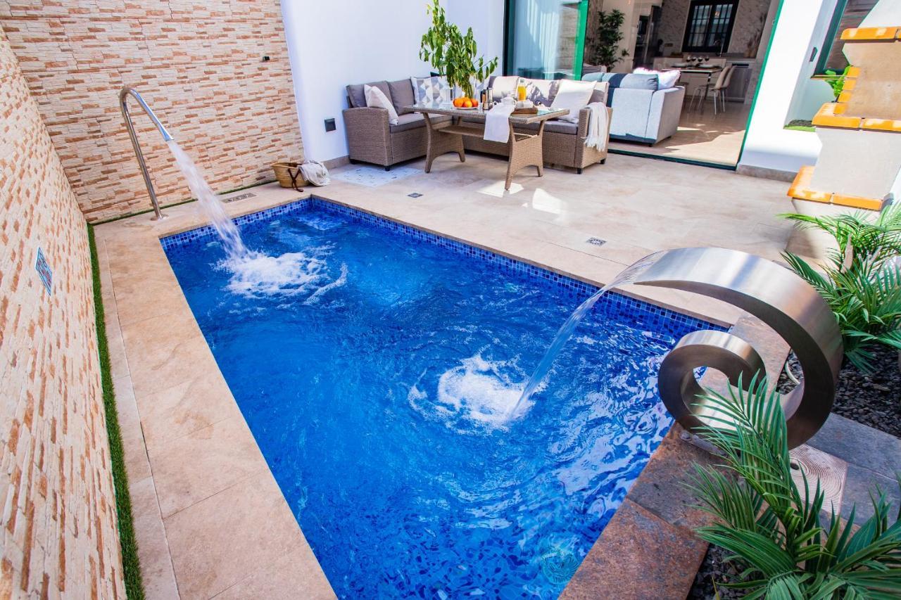 Casa Evelyn Piscina Climatizada Villa Плая Бланка Екстериор снимка