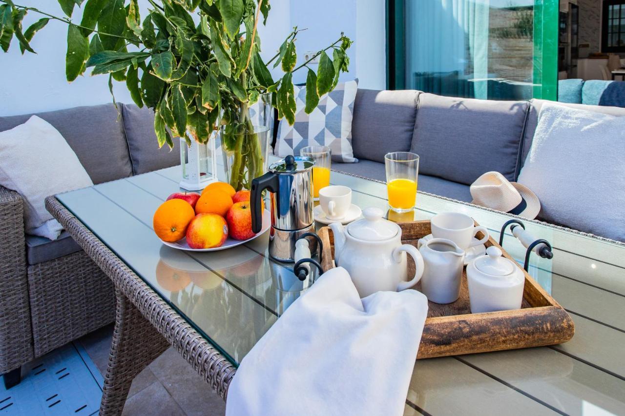 Casa Evelyn Piscina Climatizada Villa Плая Бланка Екстериор снимка