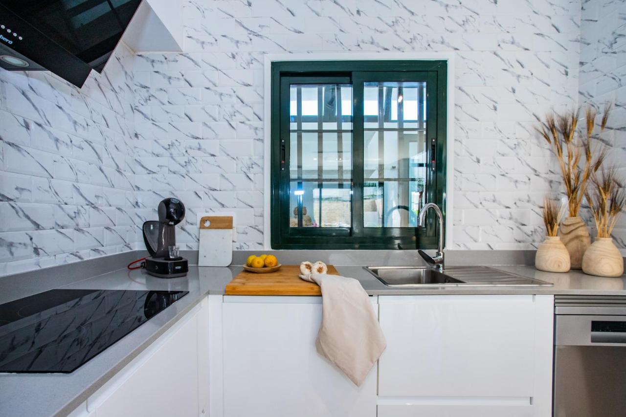 Casa Evelyn Piscina Climatizada Villa Плая Бланка Екстериор снимка